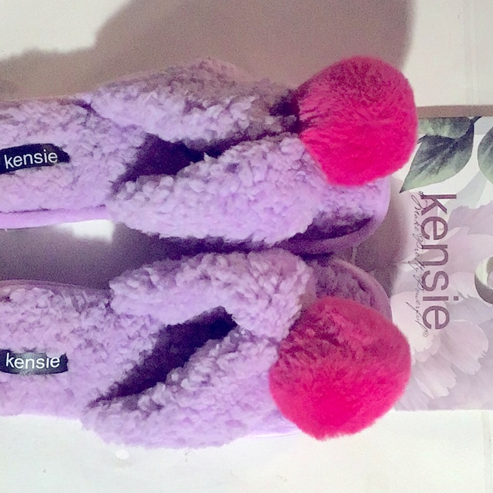 Kensie slippers size 9